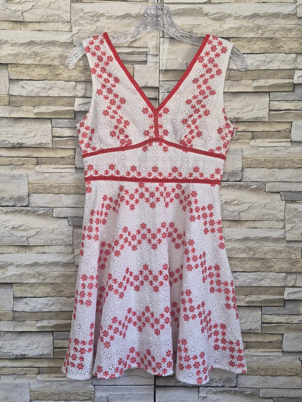 Blue Rain Dress Women's M White Red Cotton Floral Eyelet Embroidered Casual